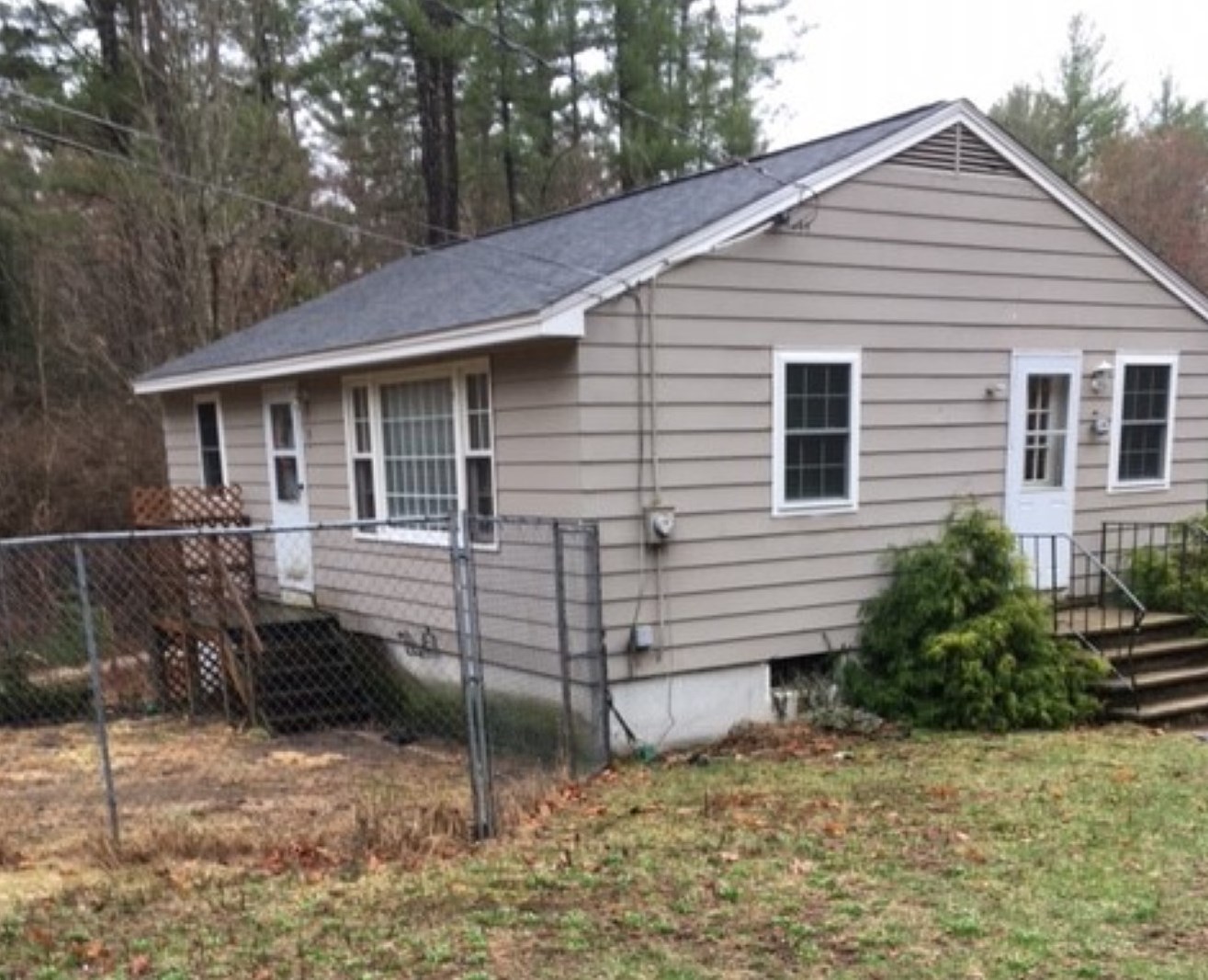 15 Austin Rd #f41, Brookline, NH 03033