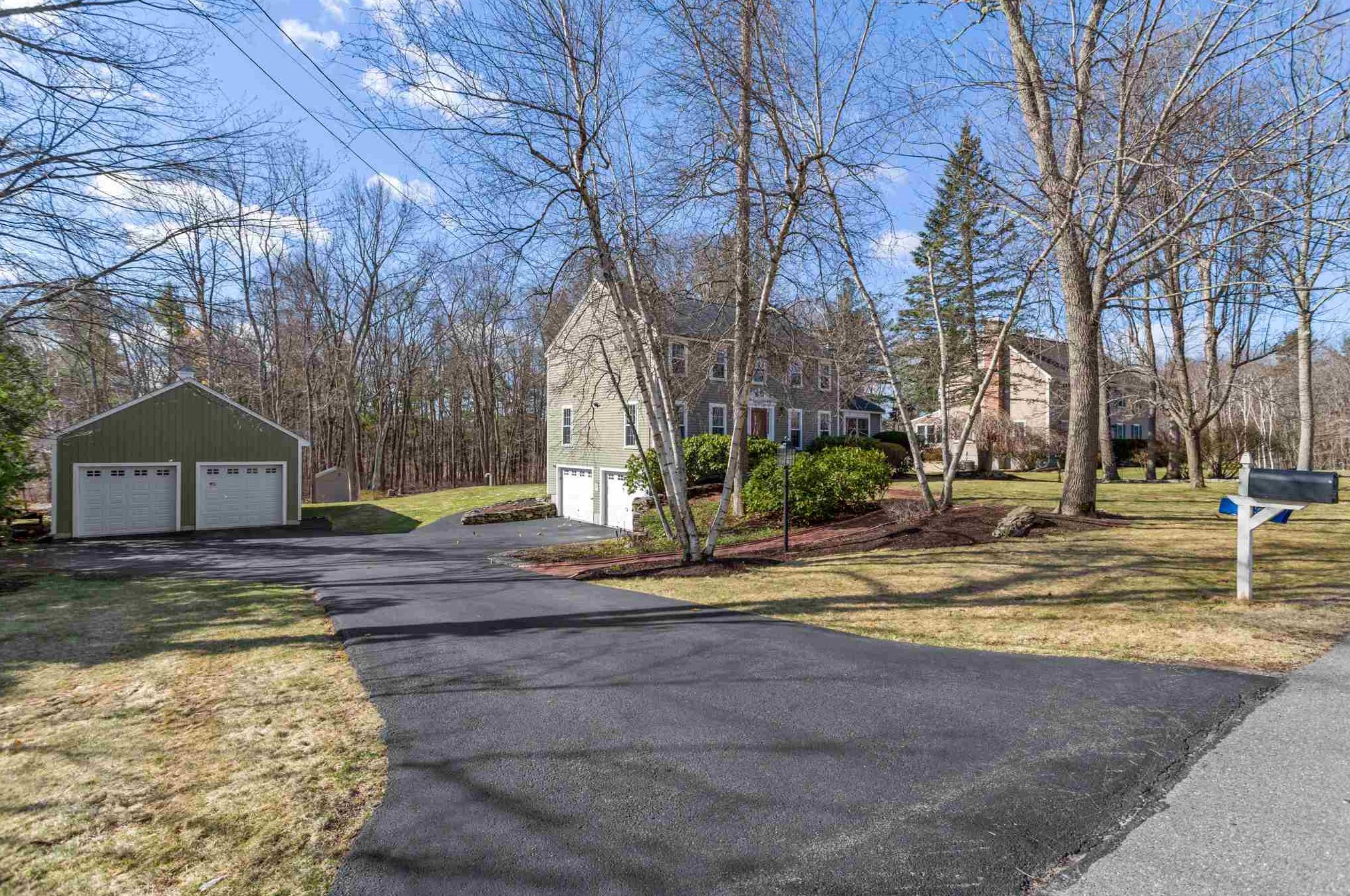 15 Gervaise Dr, Derry, NH 03038