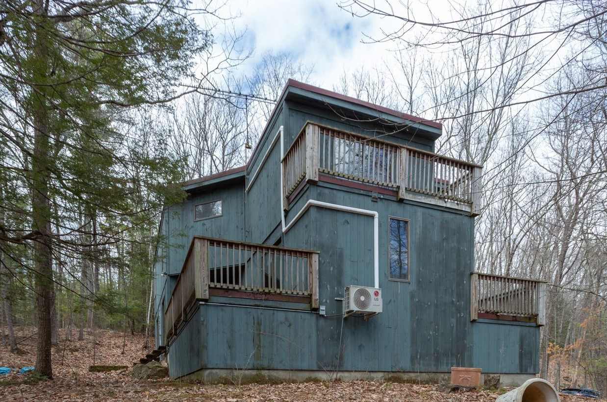 23 Colonel Wilkins Rd, Amherst, NH 03031