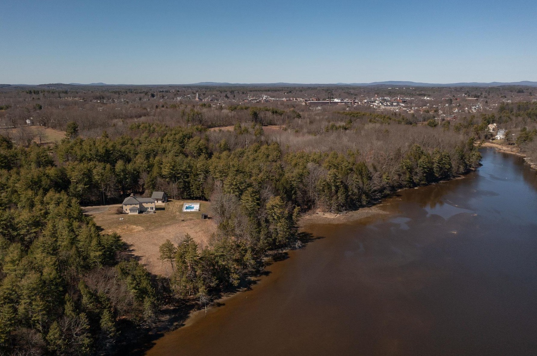38 Mckone, Dover, NH 03820