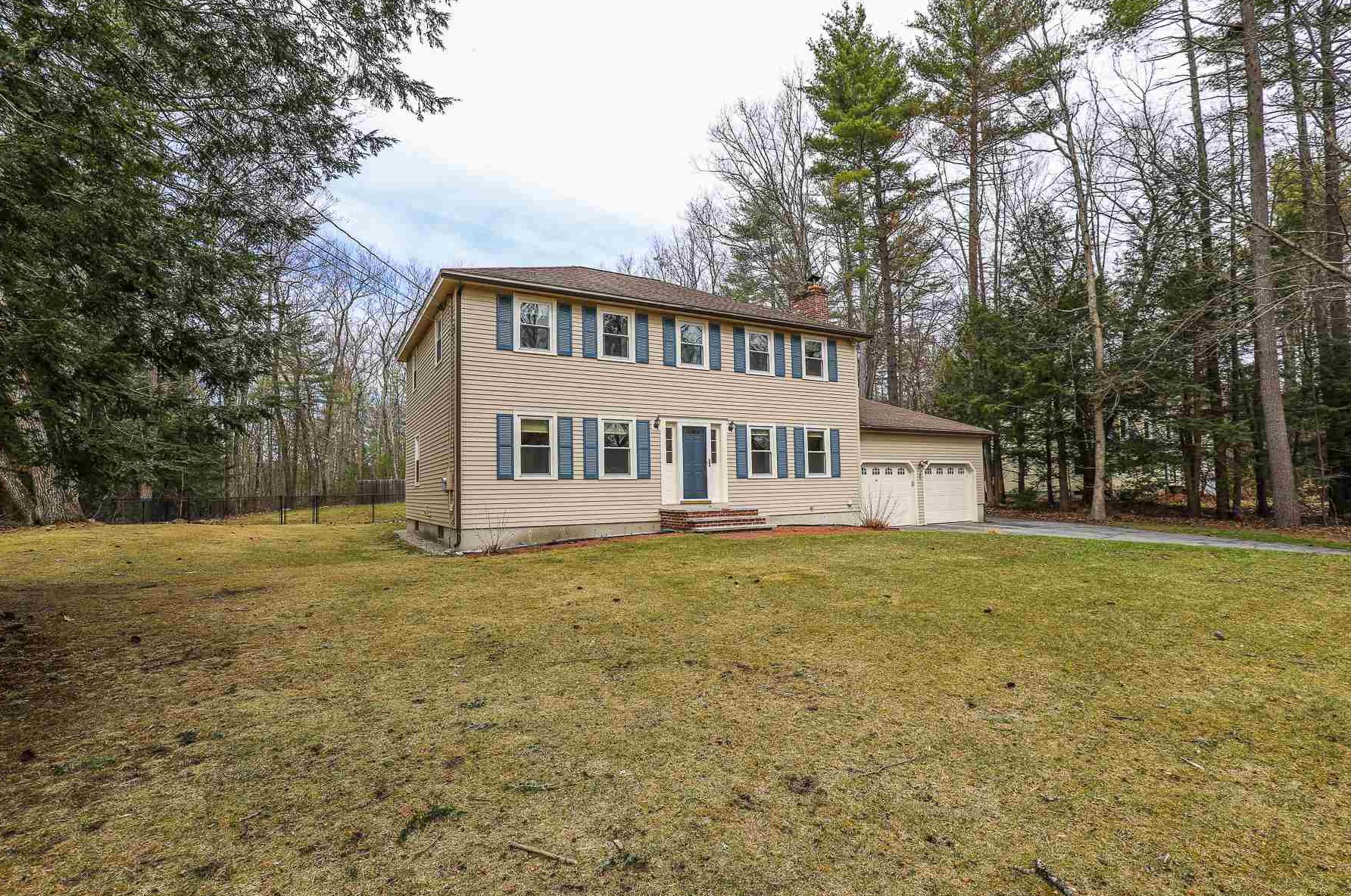 65 Stowell Rd, Manchester, NH 03110-4716