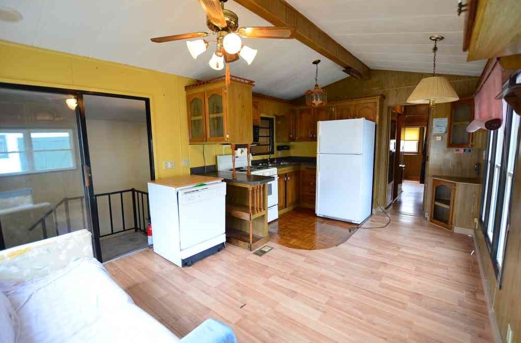 194 Buckley Rd #43, Weare, NH 03281