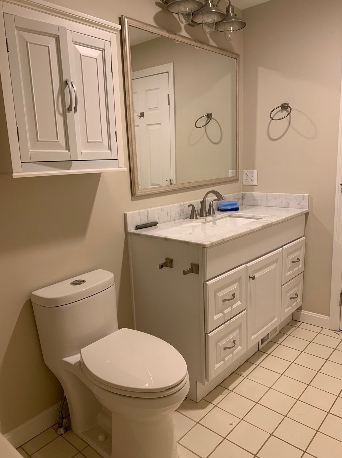 19 Winrow Dr, Merrimack NH 03054-4093 exterior