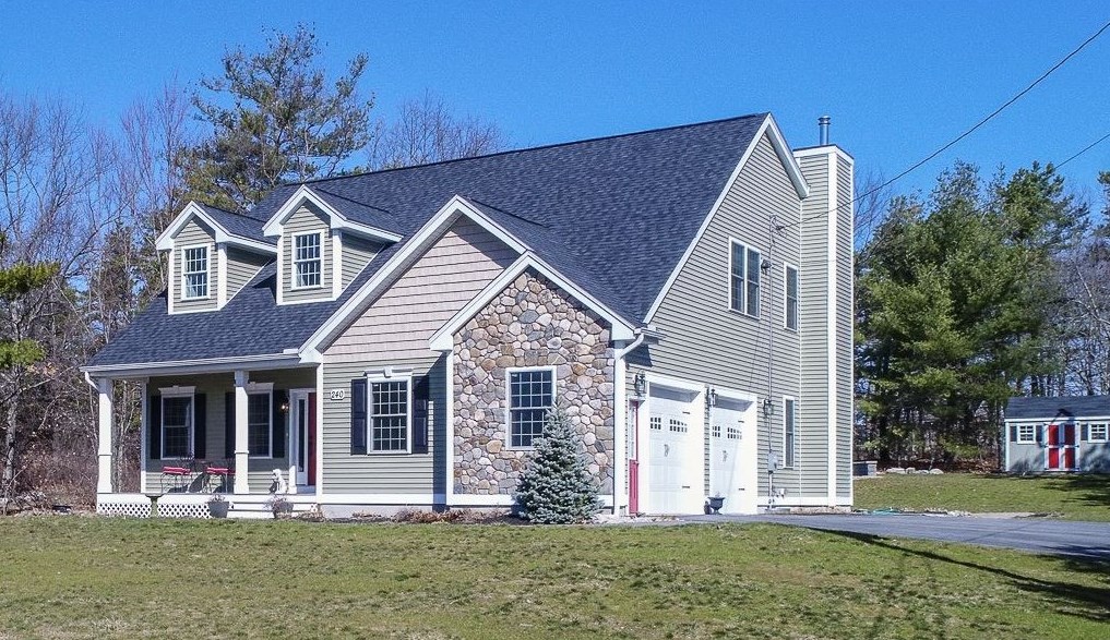 240 Karatzas Ave, Manchester, NH 03104-6608