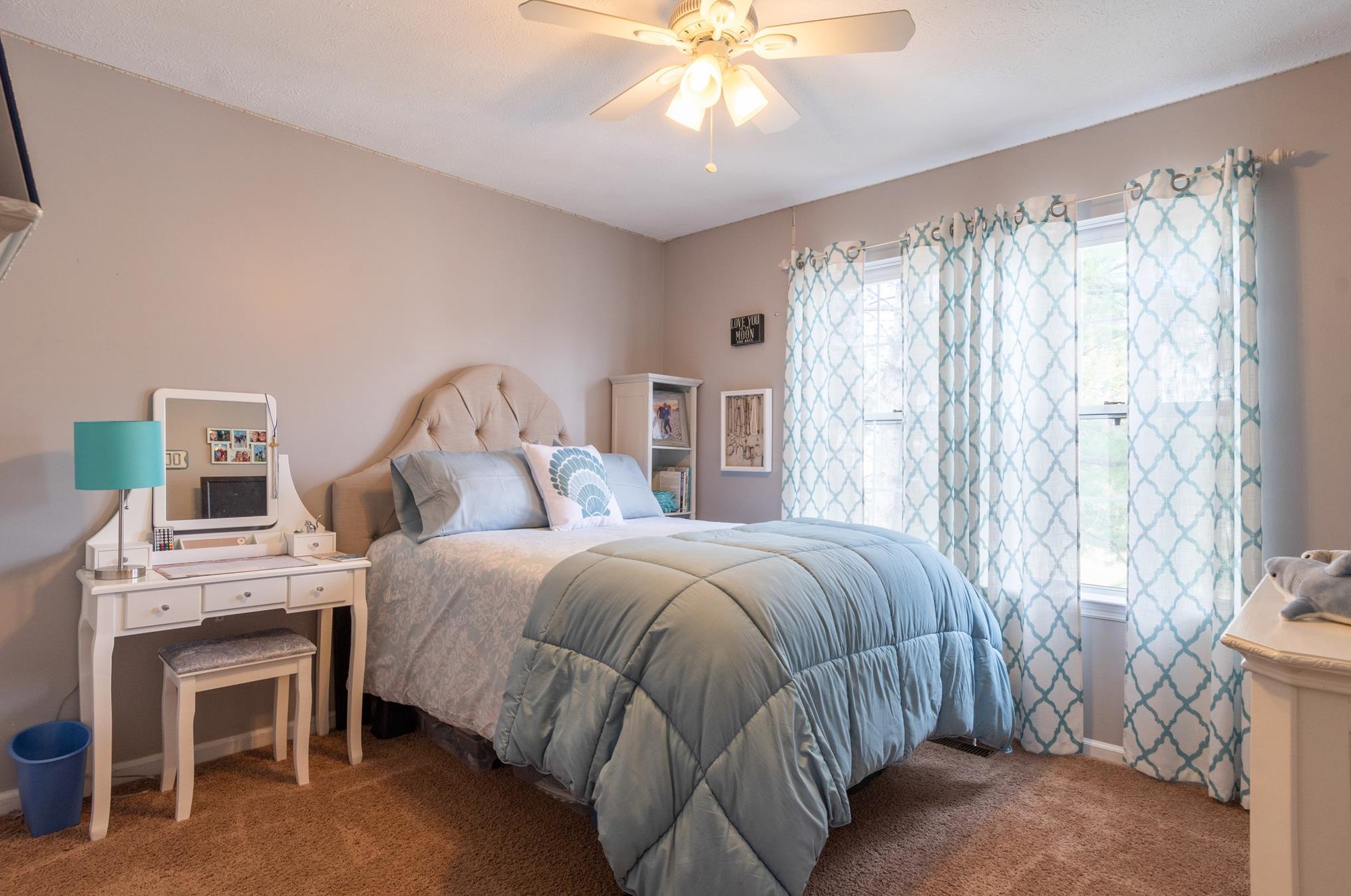 125 Middlesex Rd, Merrimack NH 03054-2770 exterior