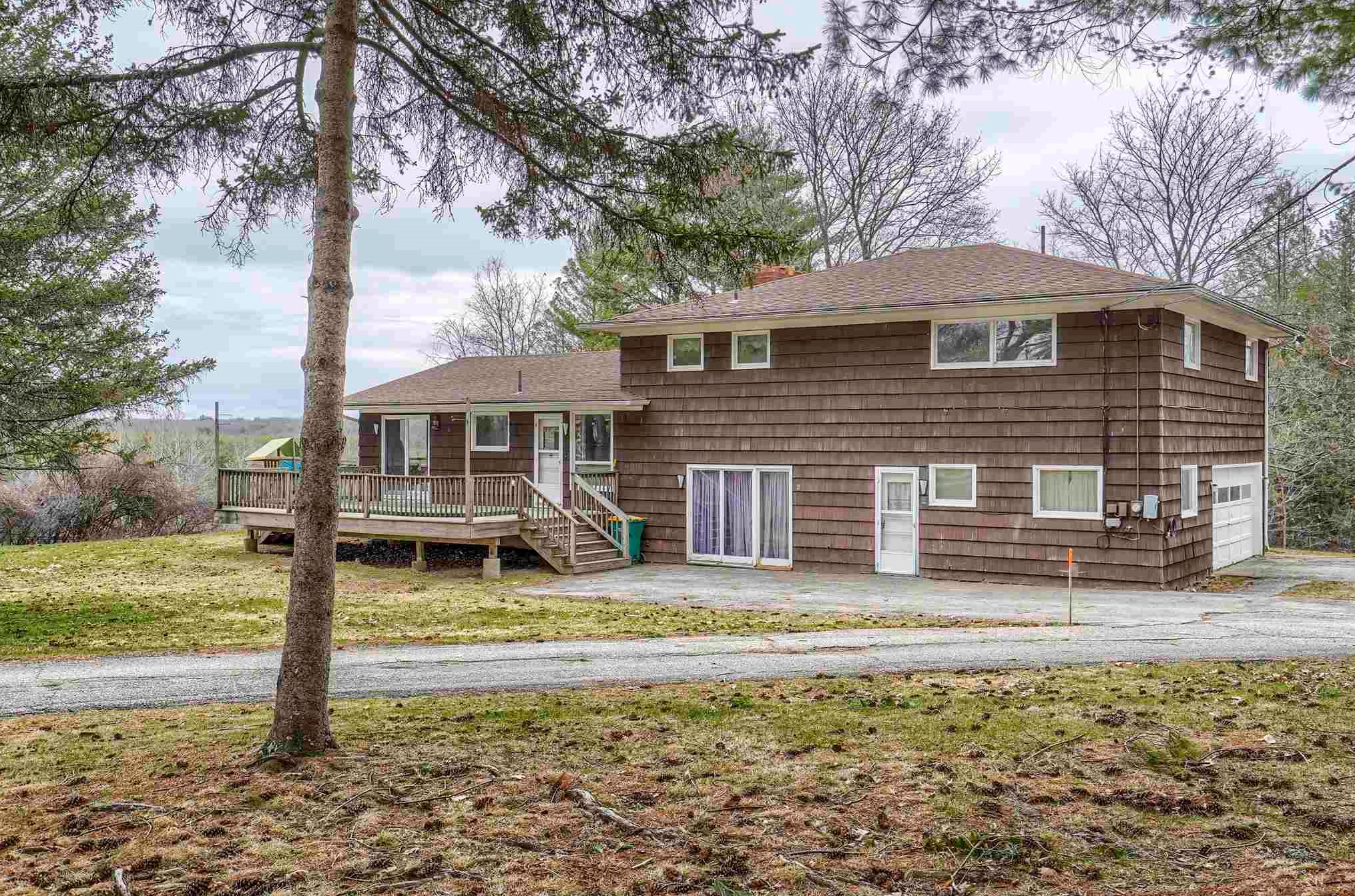 7 Donald St, Rochester, NH 03839