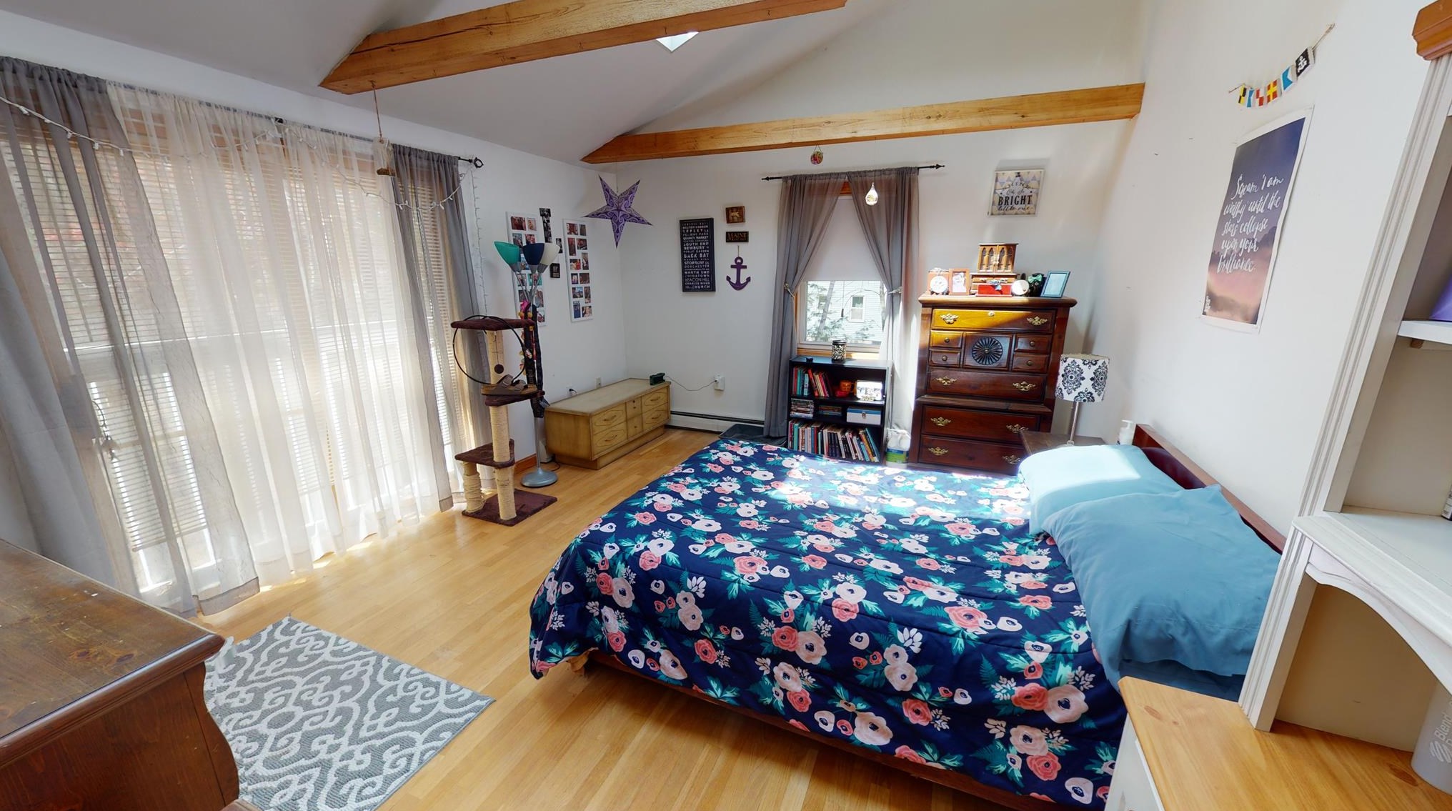 90 Hillcrest Rd, Hudson NH  03052-2341 exterior