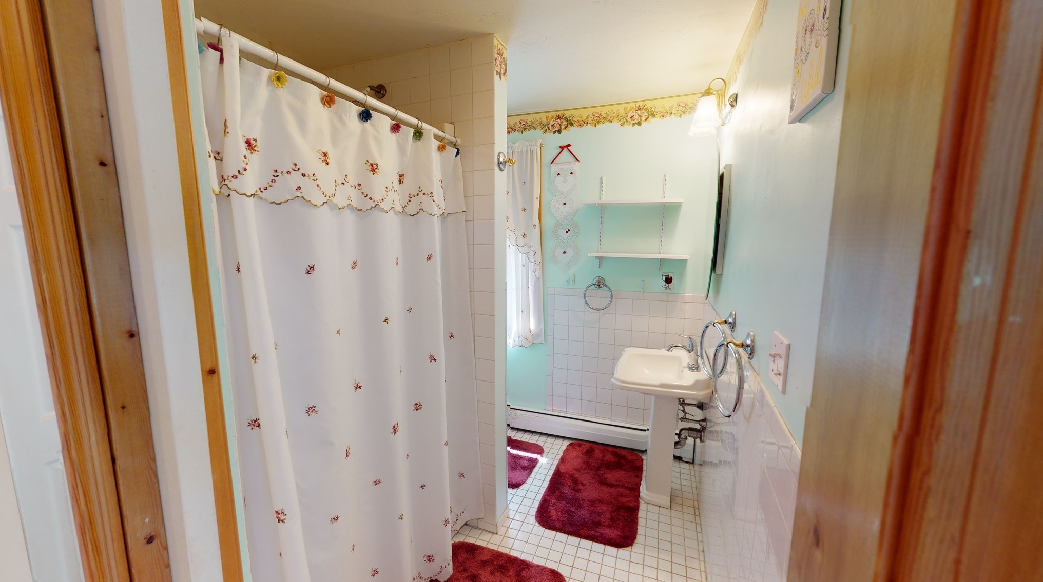 90 Hillcrest Rd, Hudson NH  03052-2341 exterior