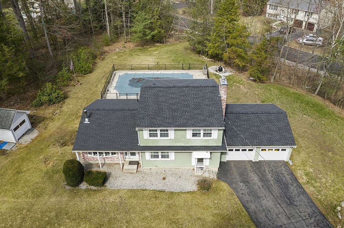 41 New Merrimack Rd, Manchester, NH 03110-5623