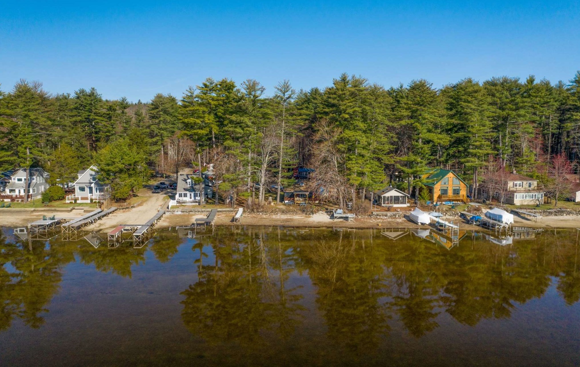 20 Germantown Rd, Derry, NH 03038