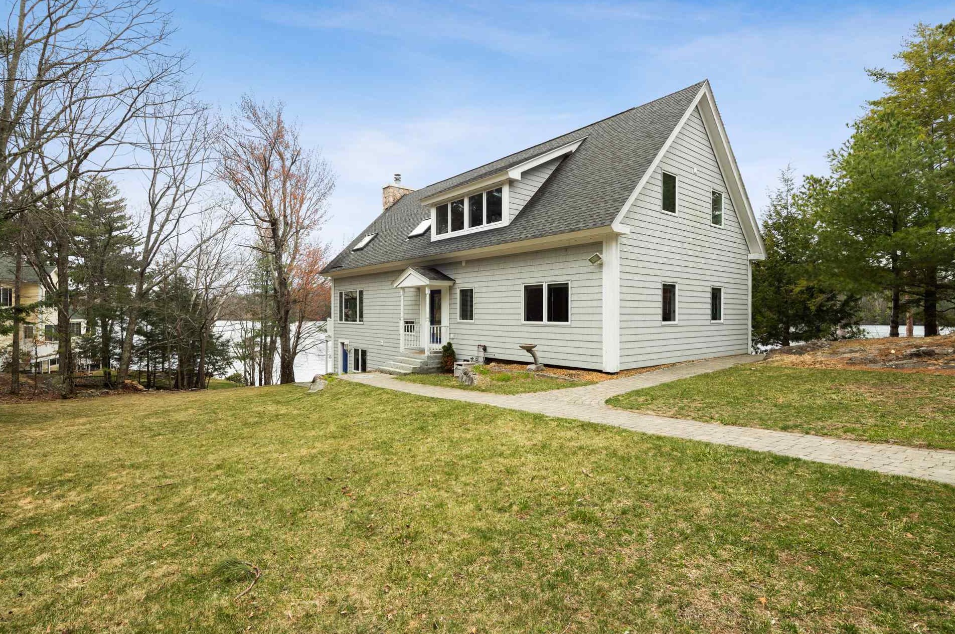 3 Evergreen Ln, Meredith, NH 03253