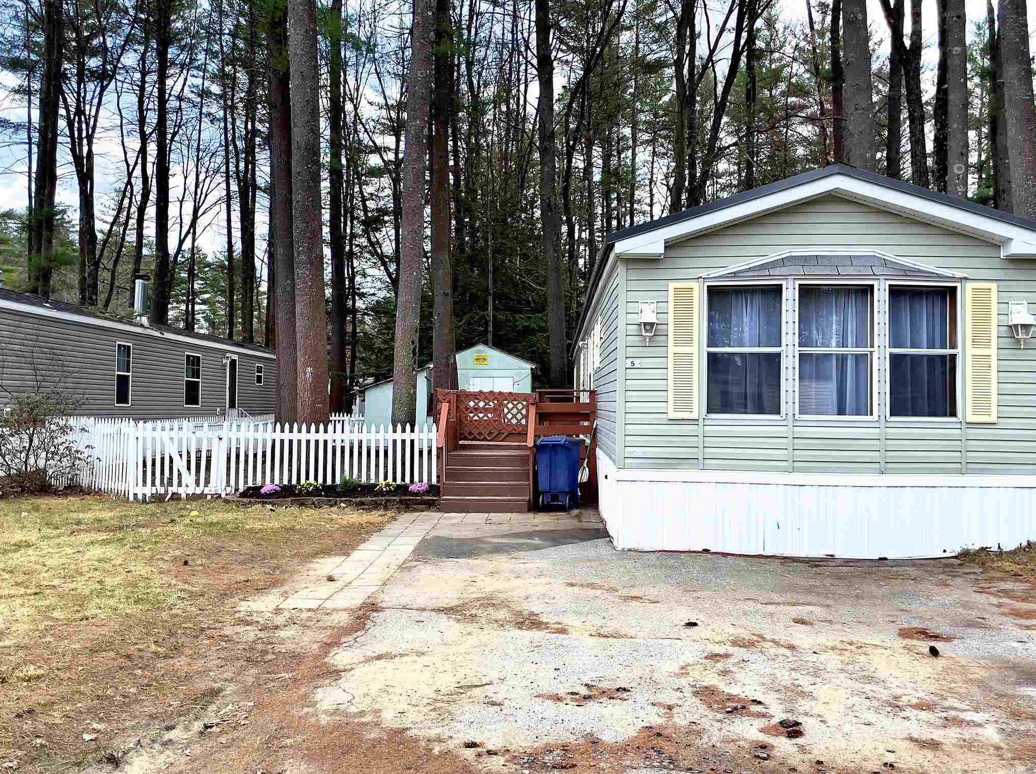 5 Sparrow St, Keene, NH 03431