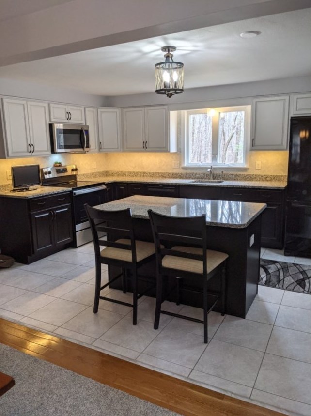 152 High Range Rd, Londonderry, NH 03053