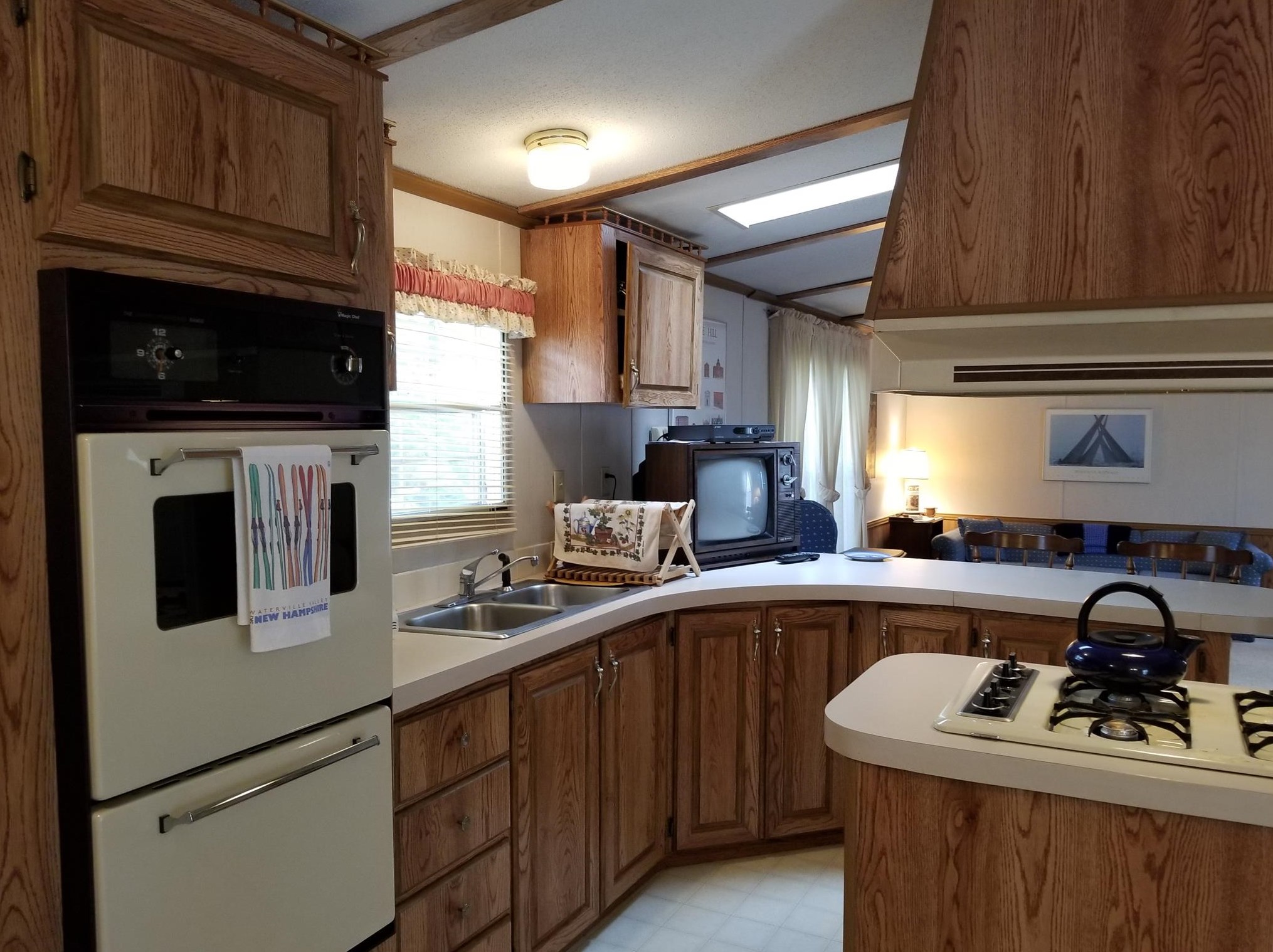 82 Sunset Cir, Ellsworth, NH 03223