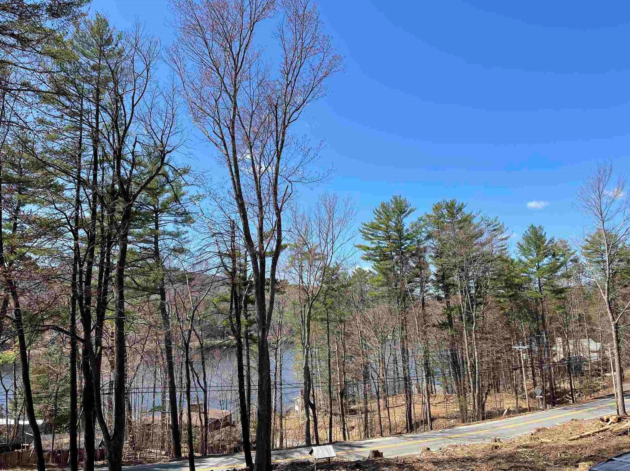 252 E Side, Alton, NH 03810