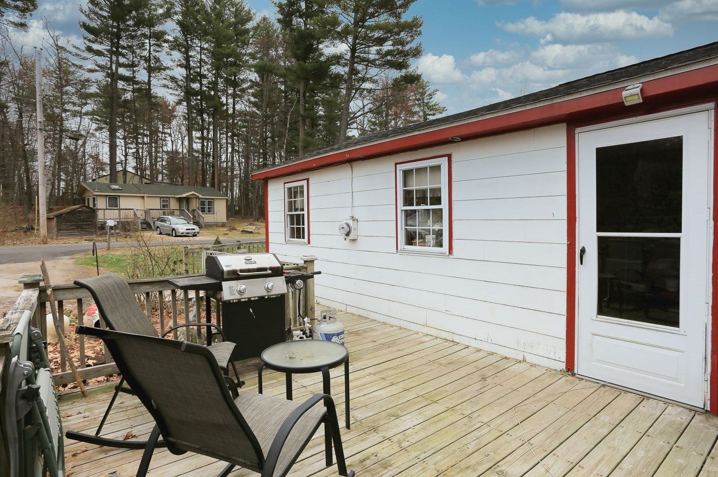 24 Hilda Ave, Derry, NH 03038