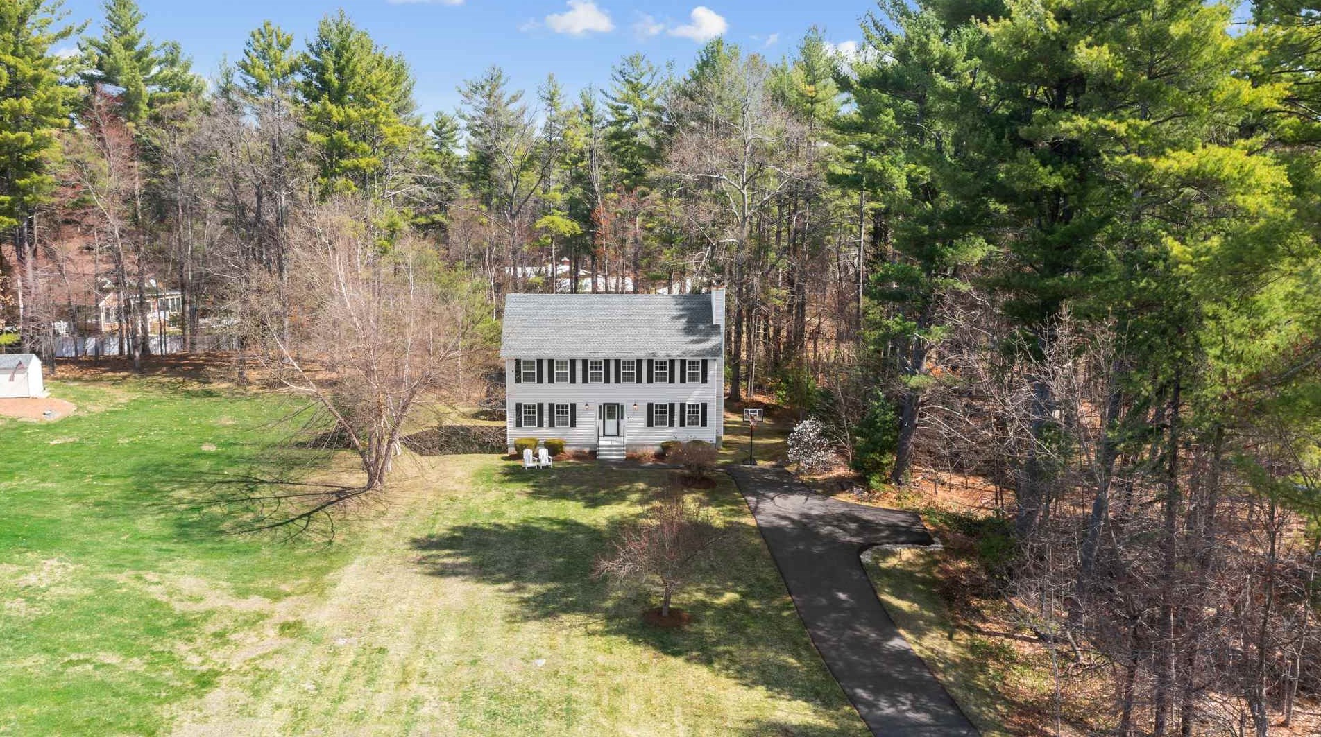 8 Wilshire, Pelham, NH 03076