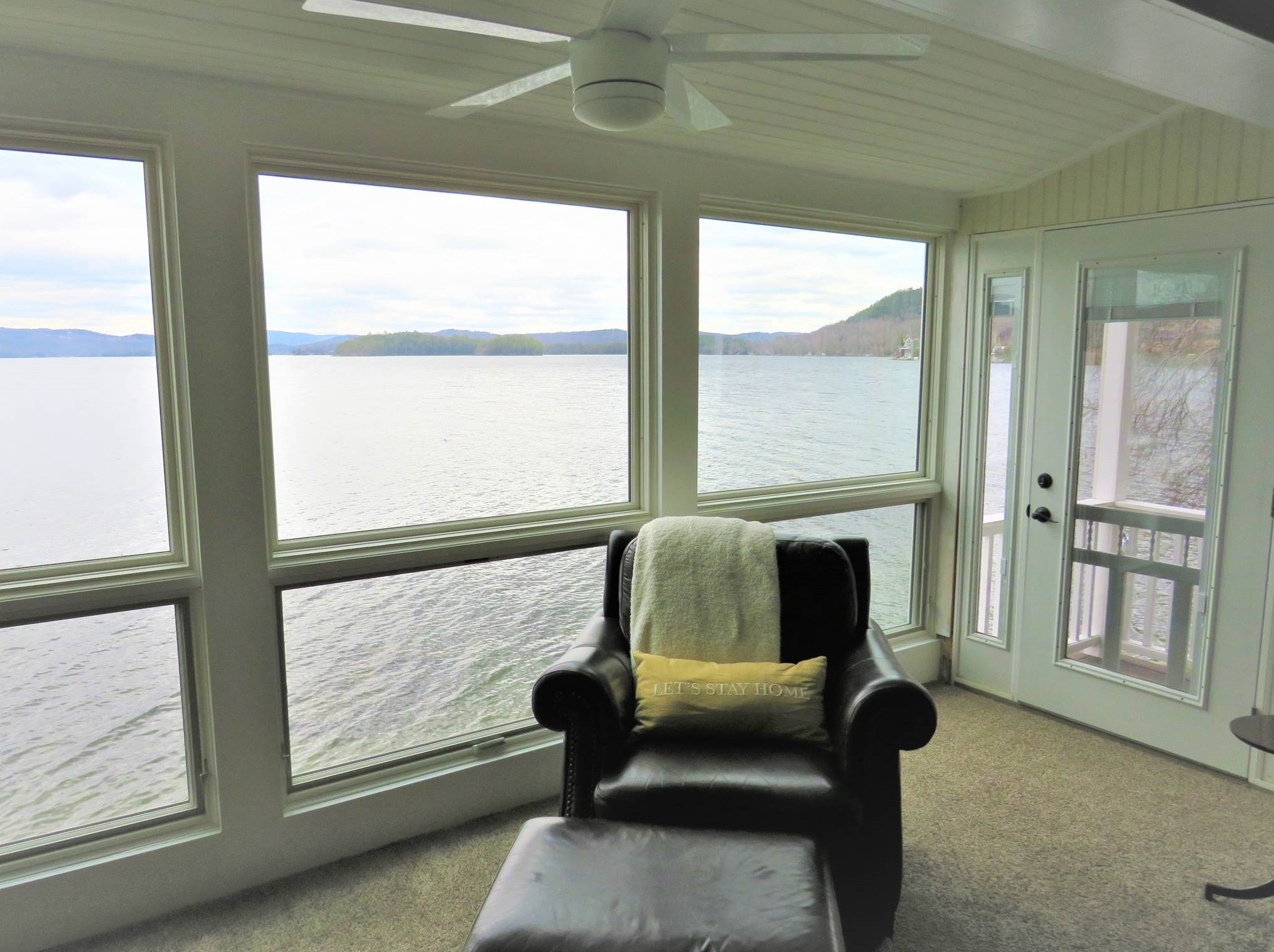 988 Shore Rd, Bridgewater NH  03222-3660 exterior