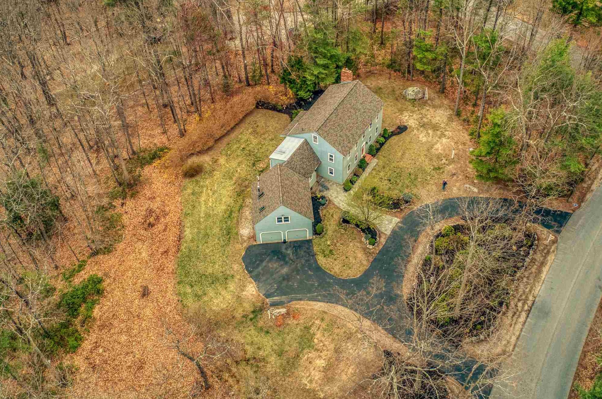 47 Oriole Dr, Manchester, NH 03110-4422