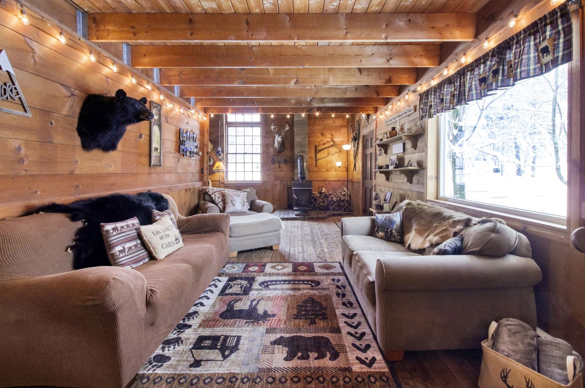 529 Mt Cleveland Rd, Bethlehem, NH 03574