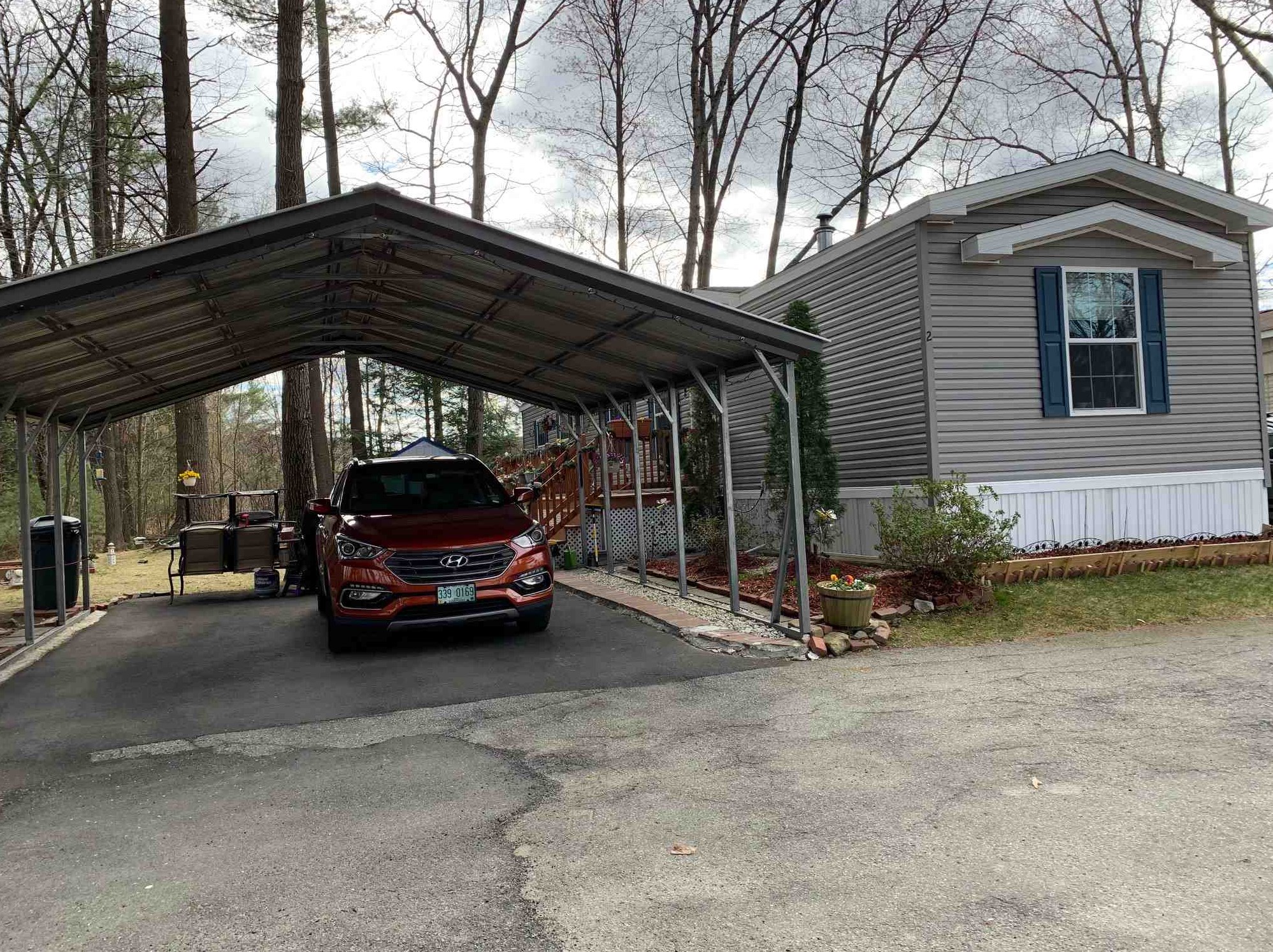 2 Pearl Ct, Merrimack, NH 03054
