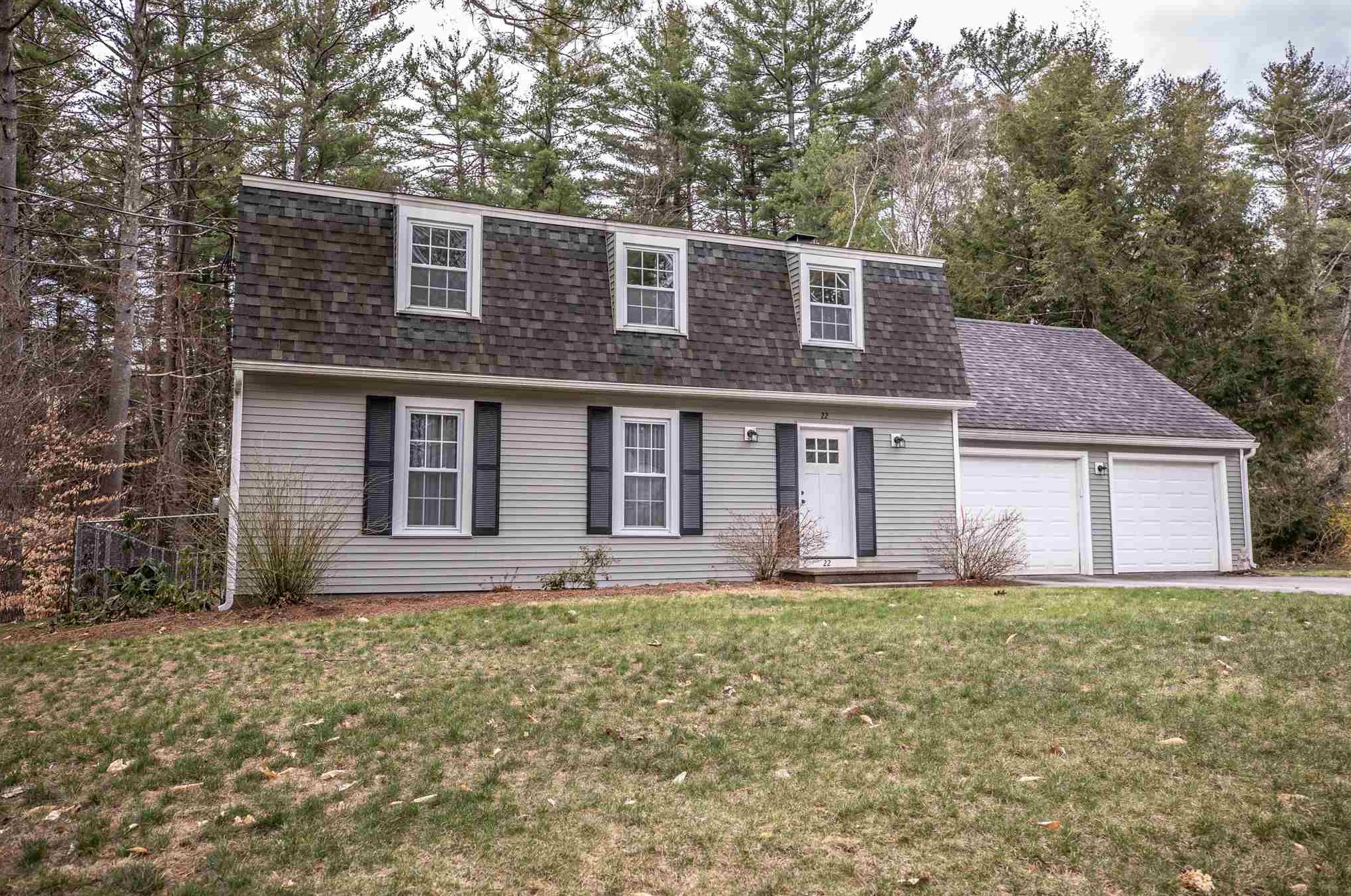 22 Currier Ave, Peterborough, NH 03458 exterior