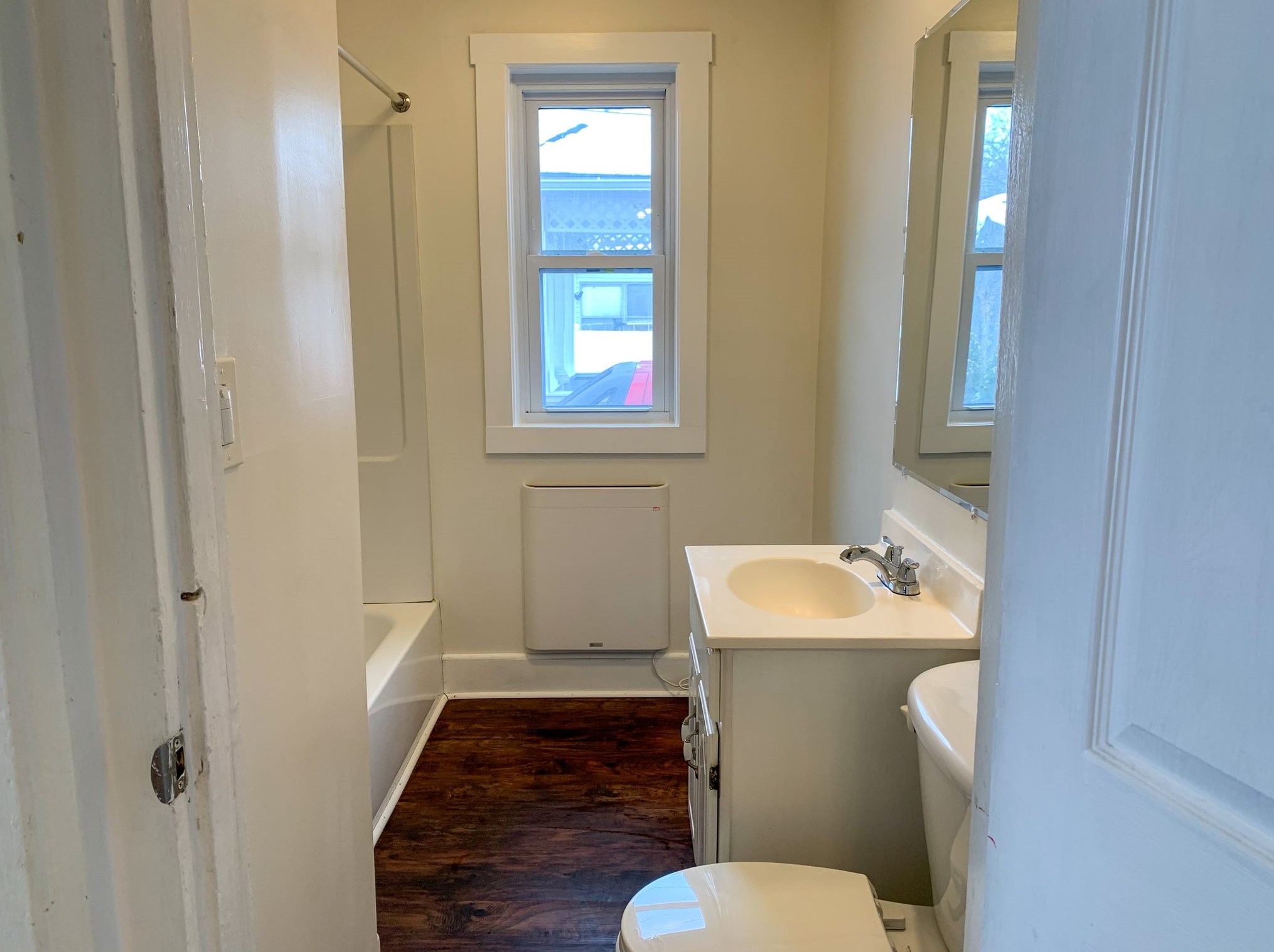 35 Boynton St, Lowell MA 01850-1216 exterior