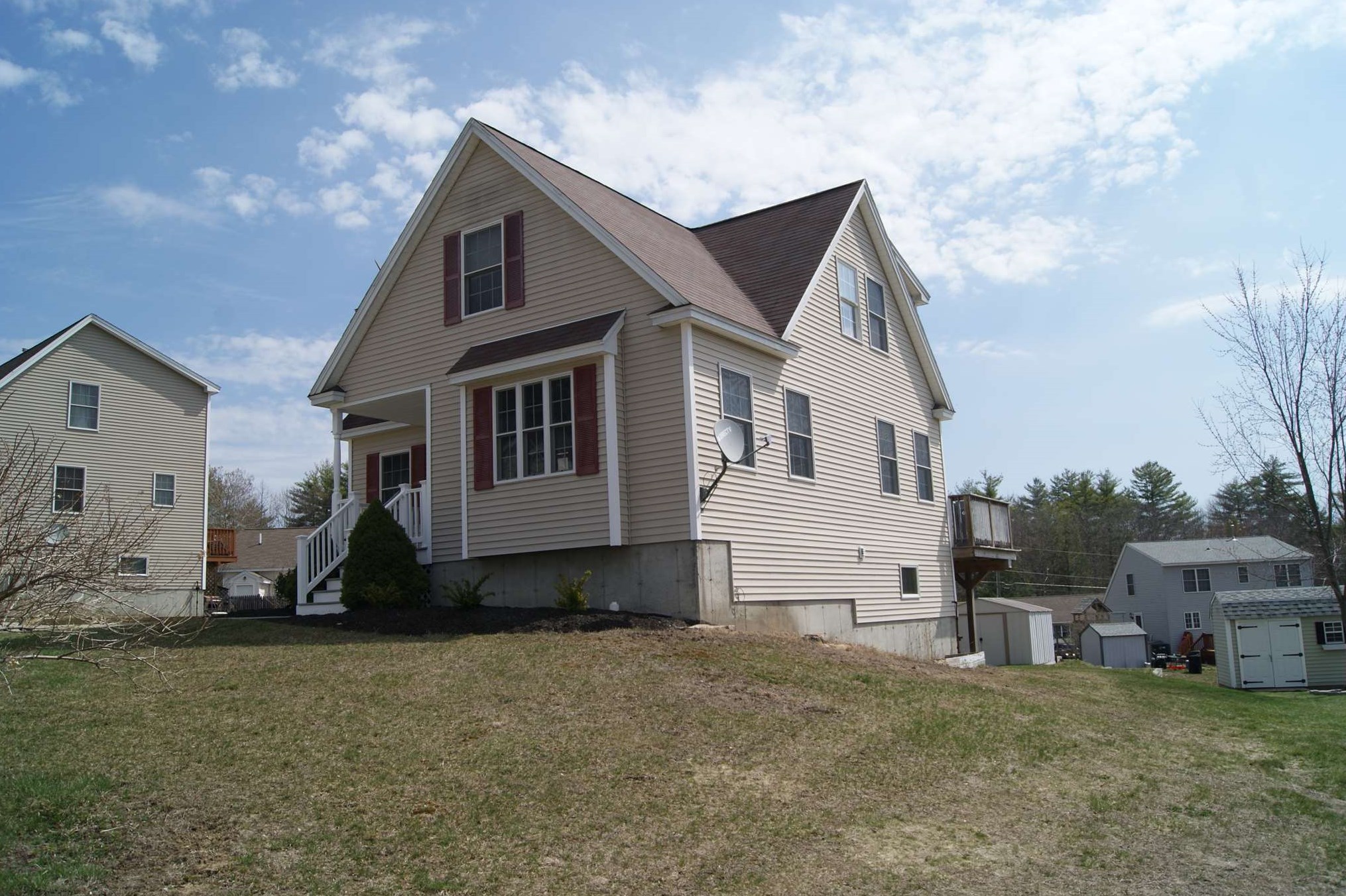 41 Whippoorwill Rdg, Farmington, NH 03835 exterior