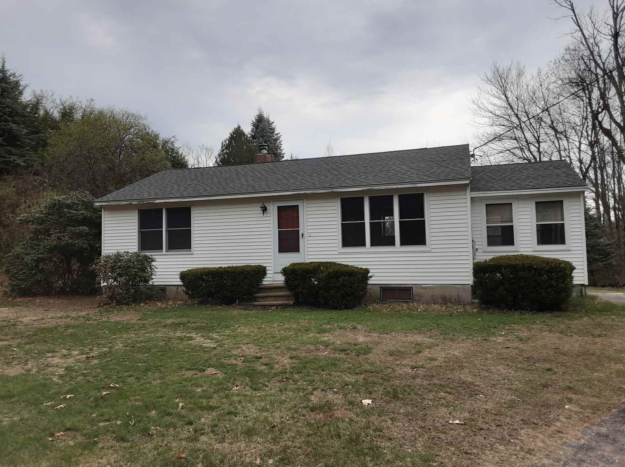 220 Queen St, Concord, NH 03303
