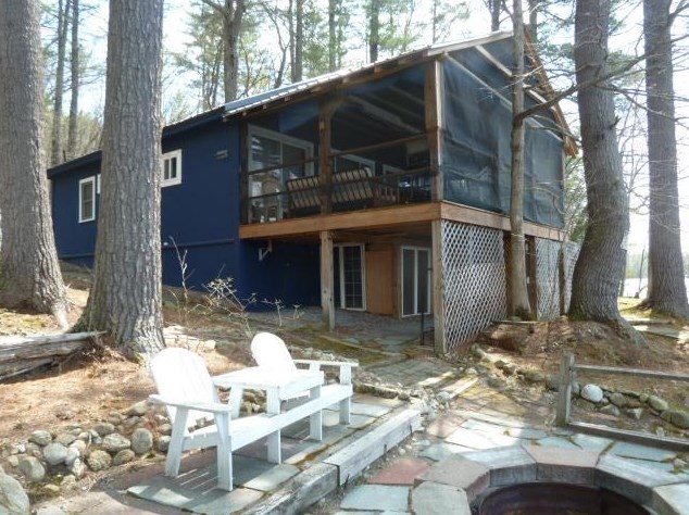 384 N Shore Dr, Hopkinton, NH 03229