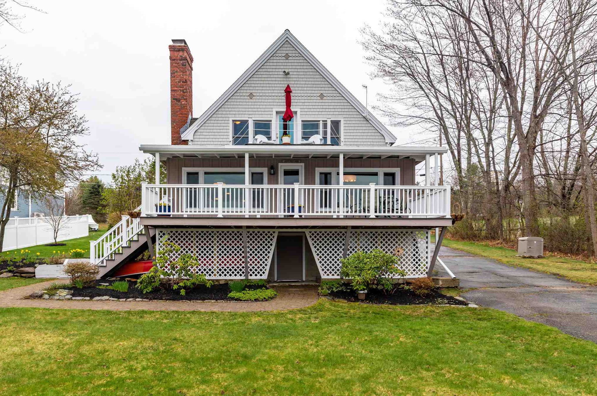7 Lake View Ln, Deerfield, NH 03037