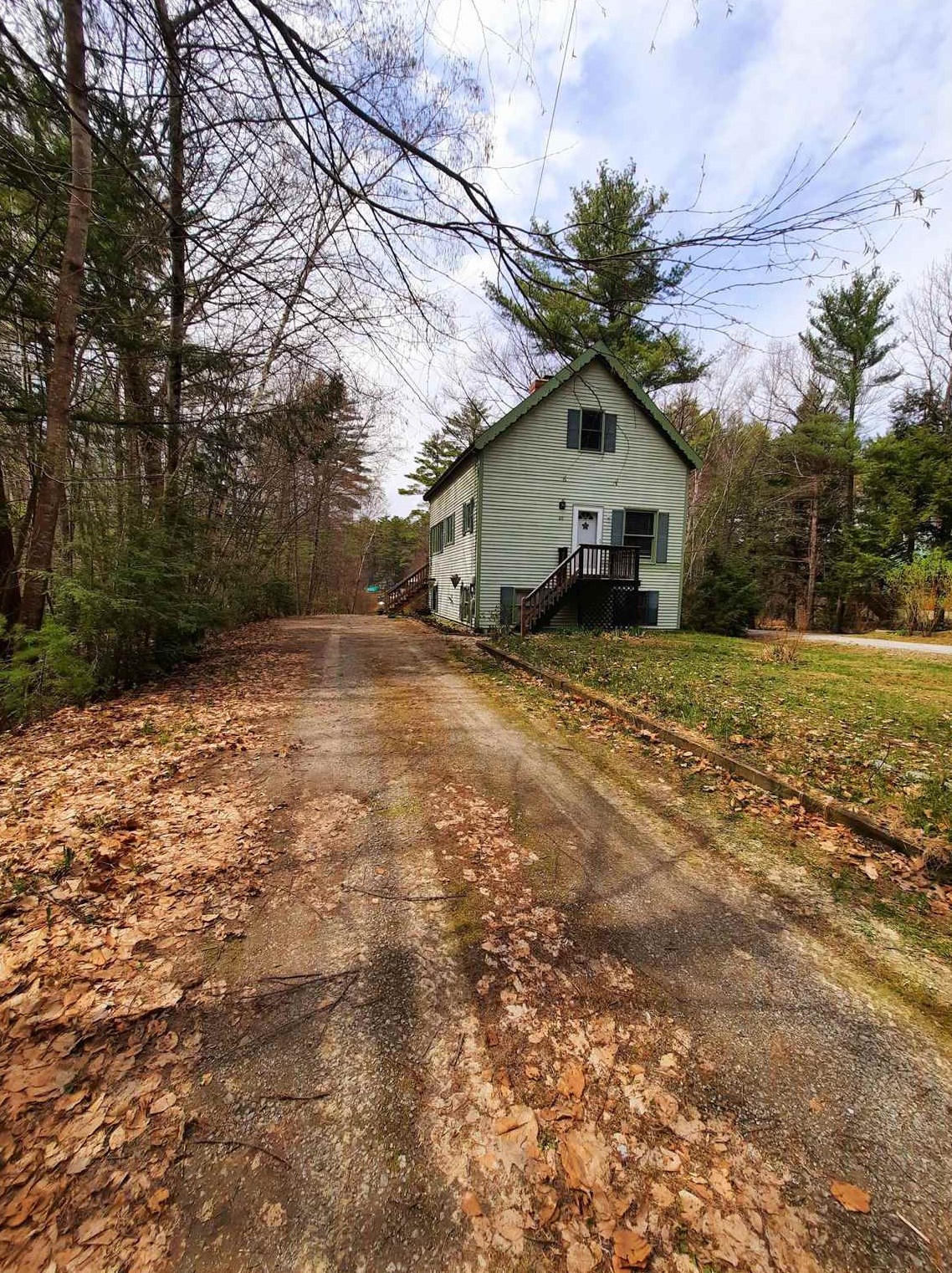40 Emerald Dr, Hillsboro, NH 03244