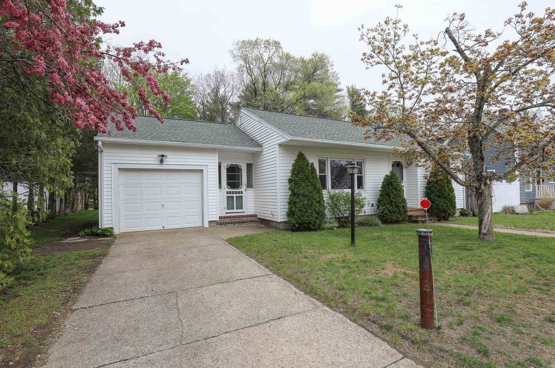44 Cooper St, Manchester, NH 03102-4904