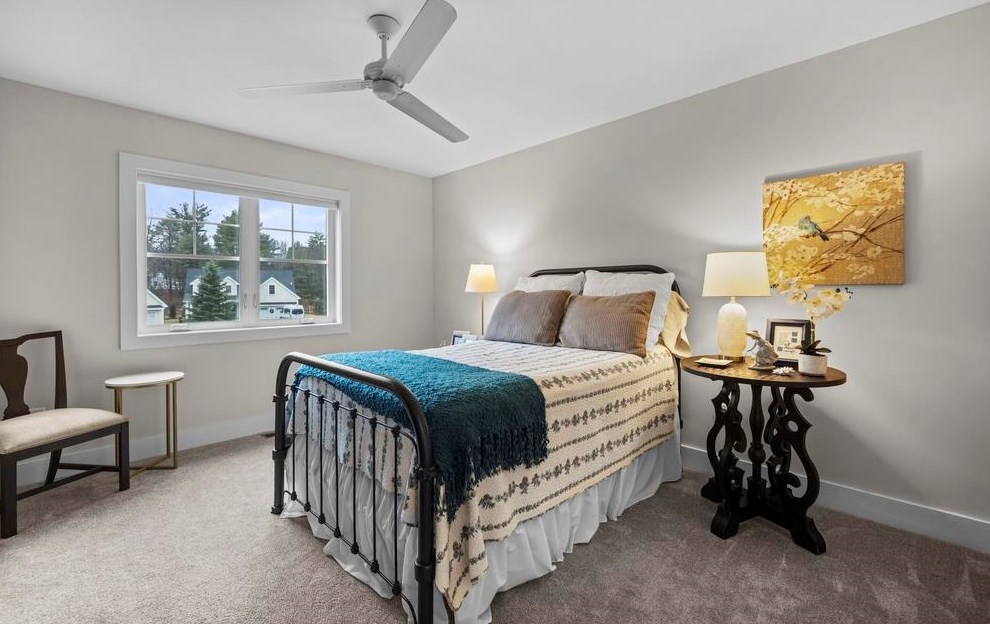 4 Heath Dr, Newfields NH  03856-4400 exterior