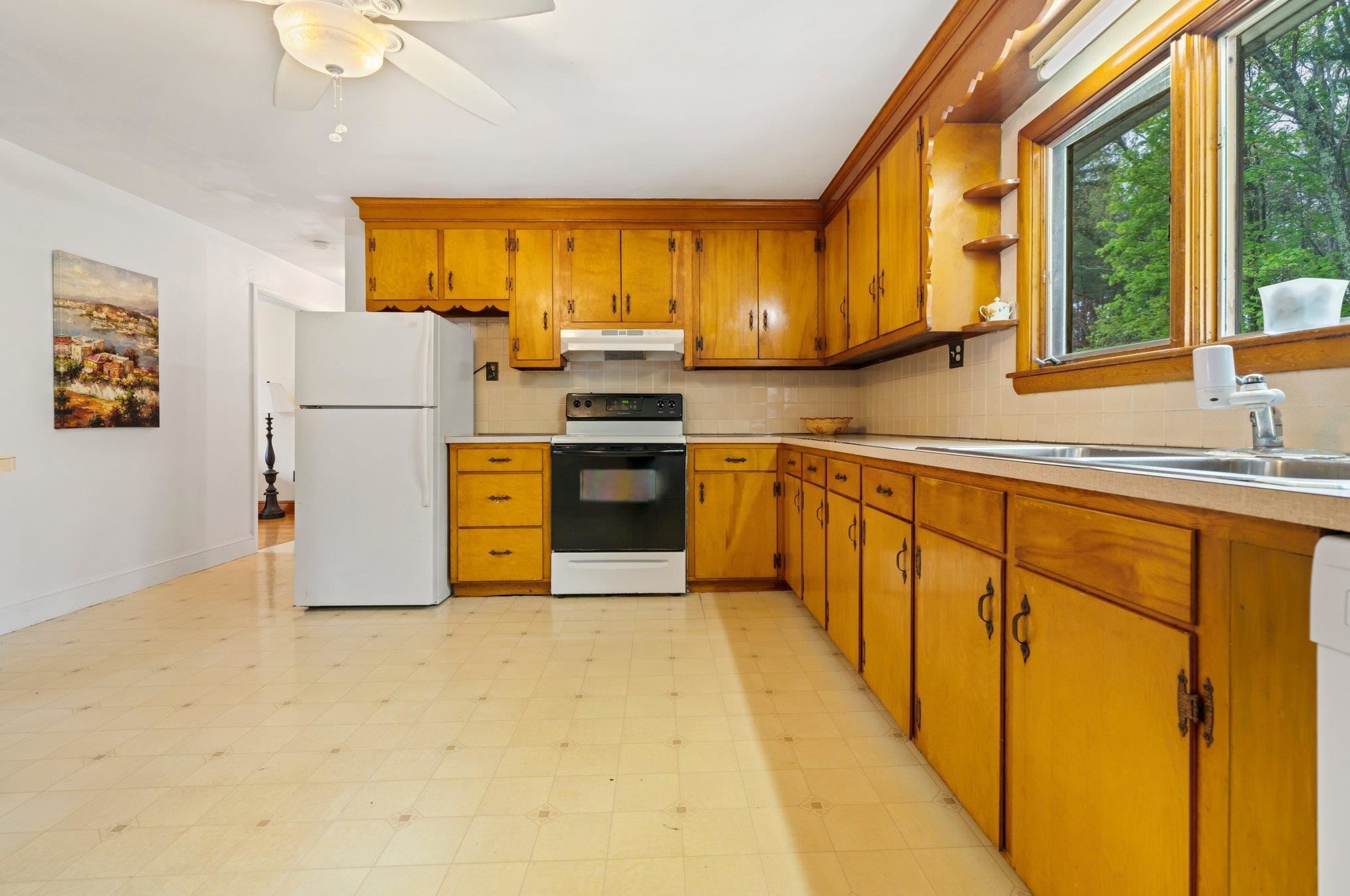 20 Pattee Rd, Salem, NH 03079