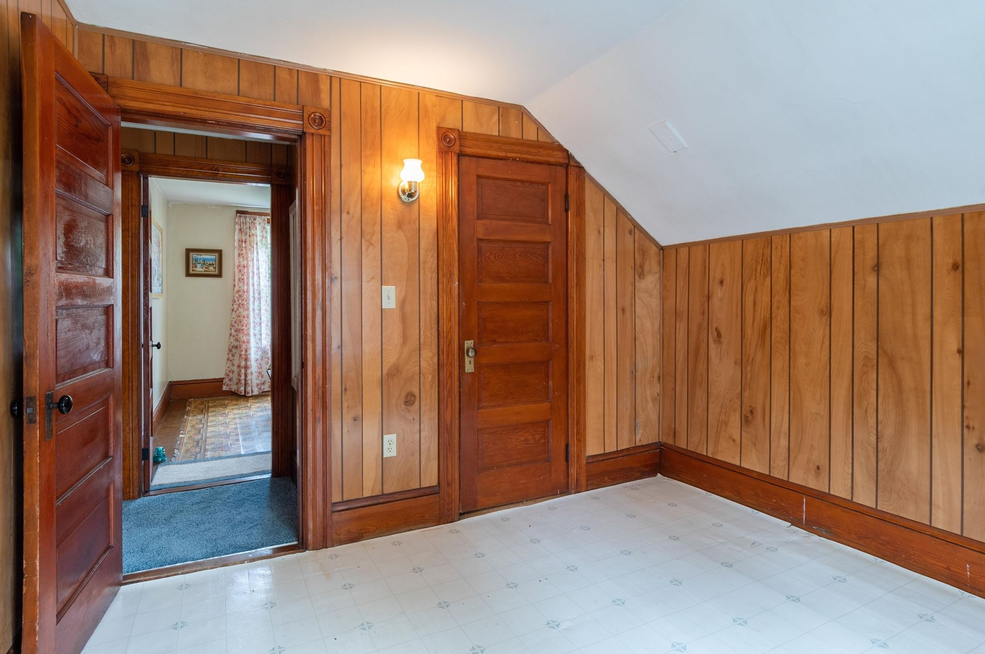 25 Main St, Manchester NH 03102-5129 exterior