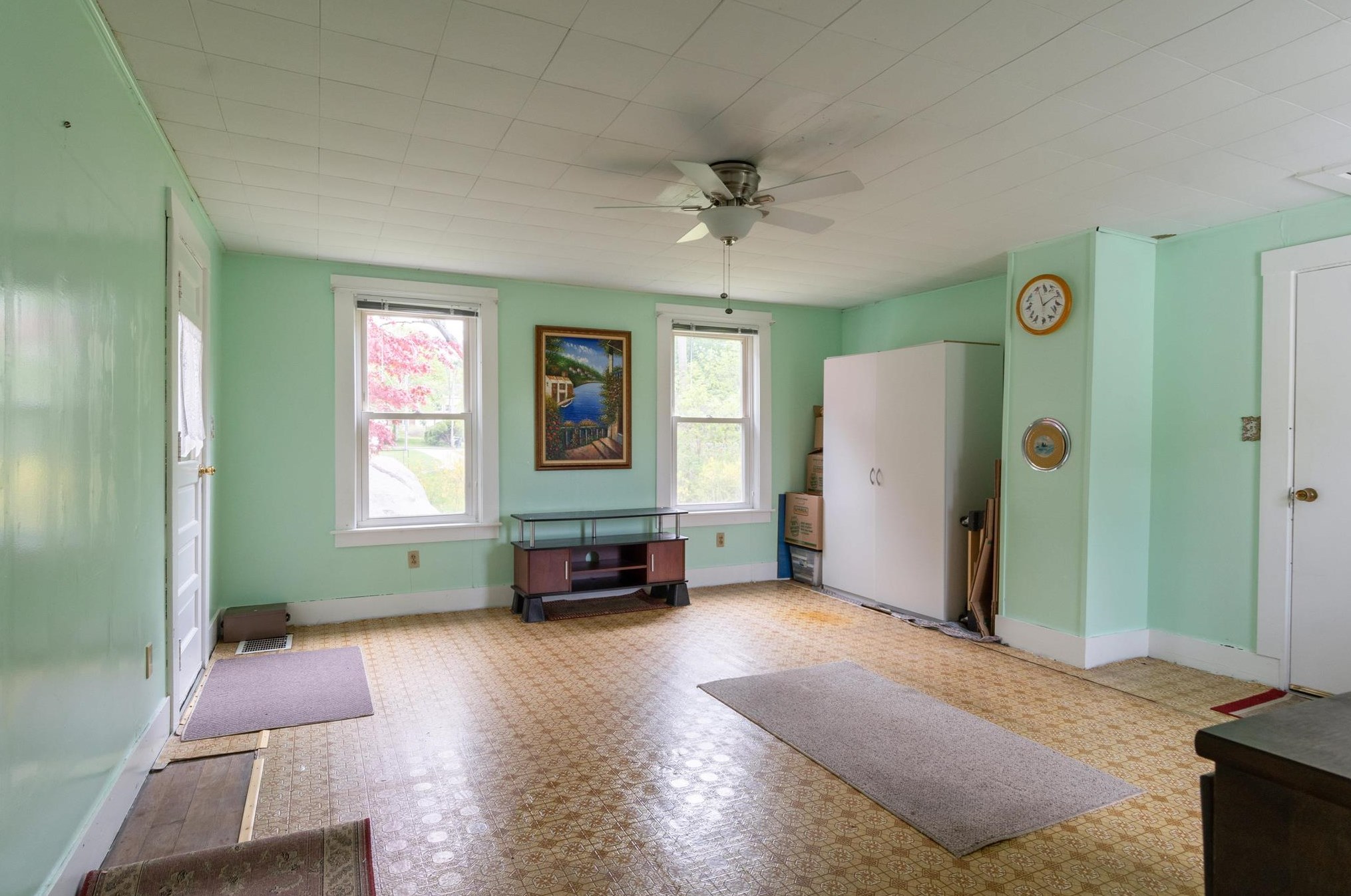 25 Main St, Manchester NH 03102-5129 exterior