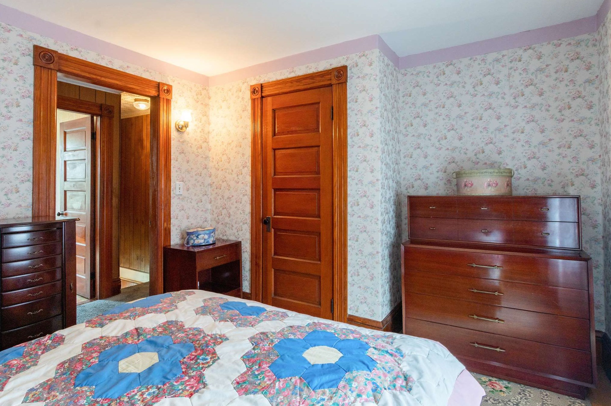 25 Main St, Manchester NH 03102-5129 exterior