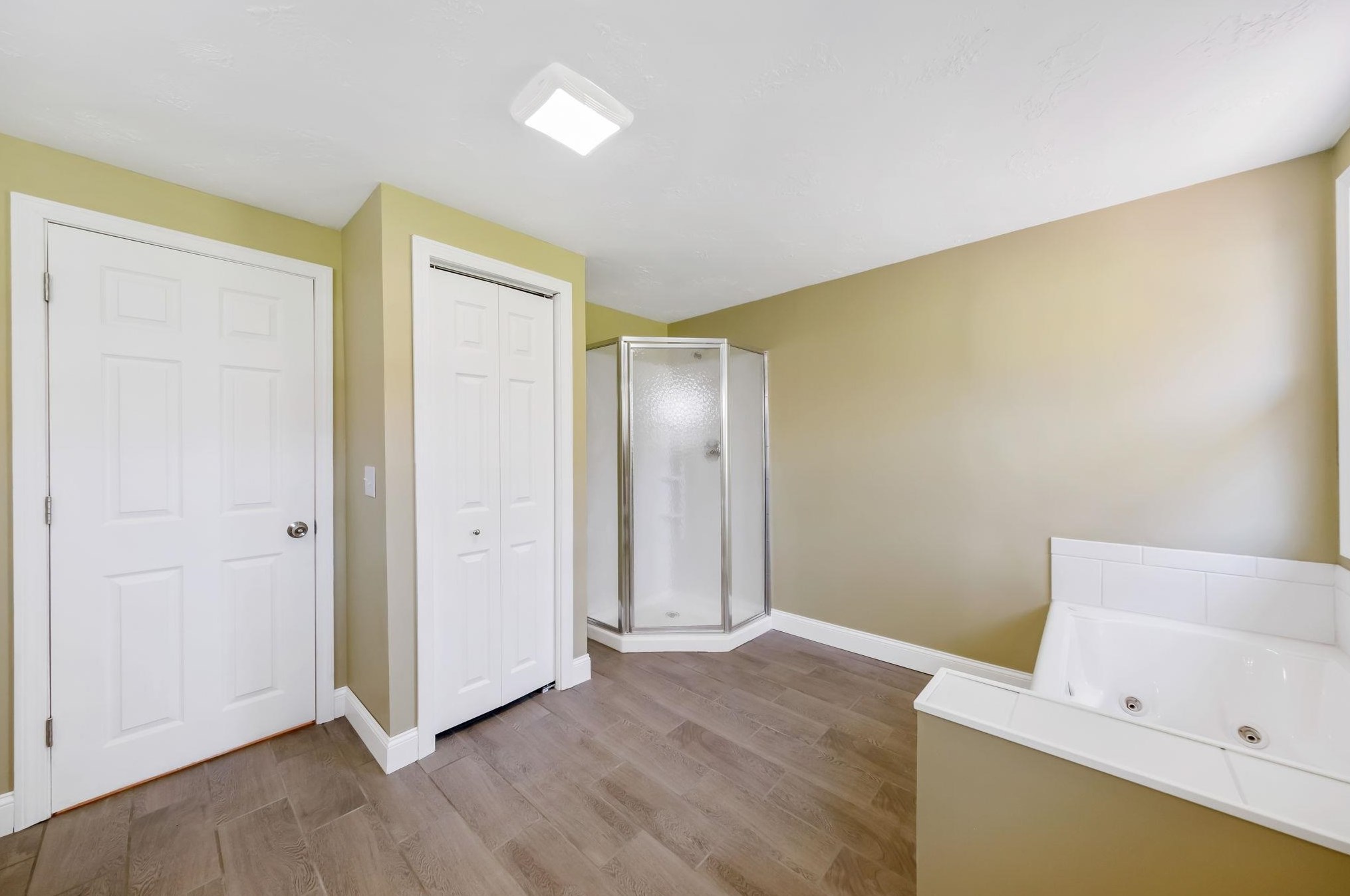 101 Chestnut St, Bridgewater NH  03222-3071 exterior