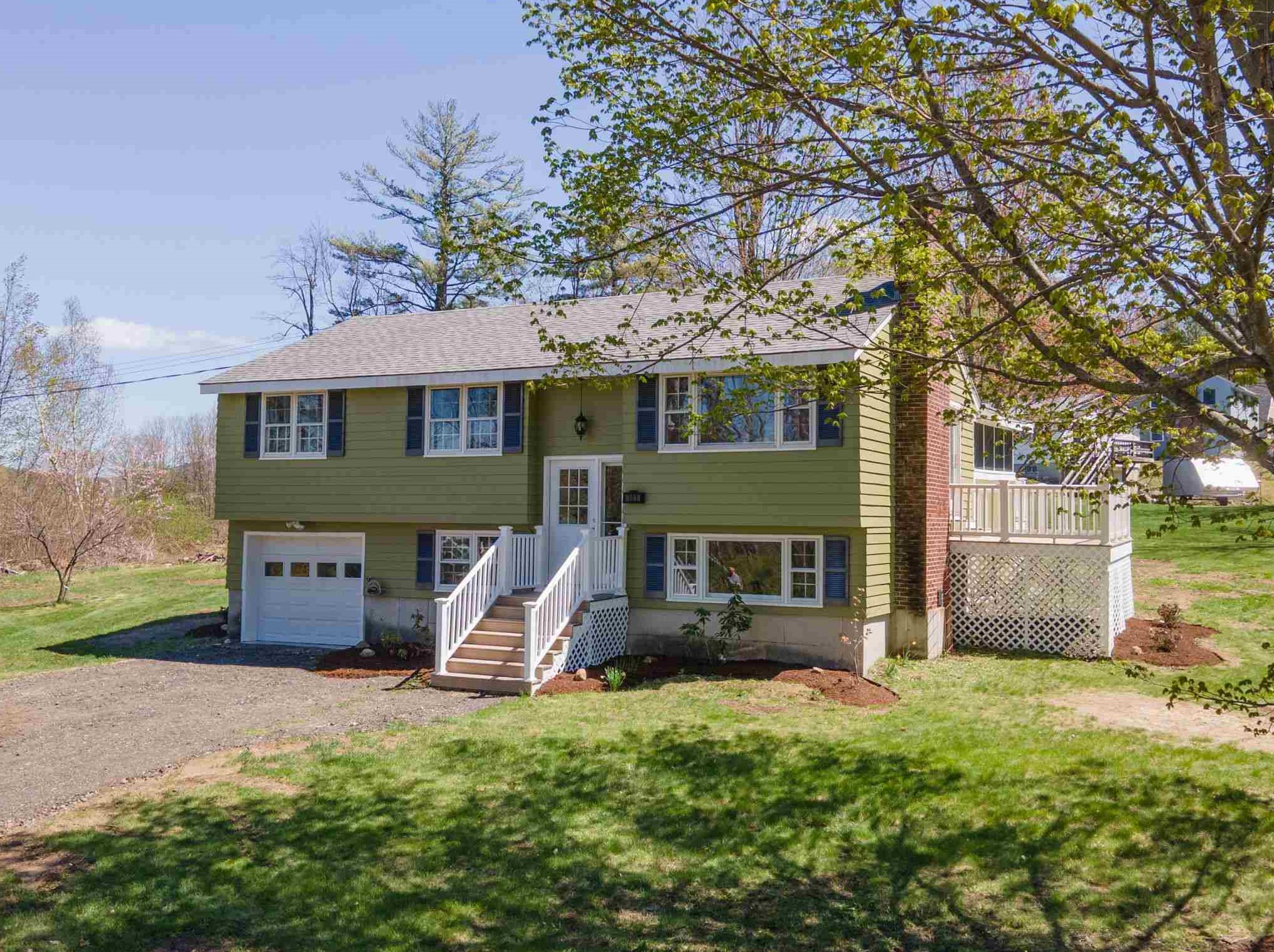 101 Chestnut St, Bridgewater, NH 03222