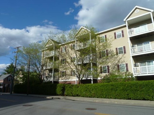 18 Harbor #402, Nashua, NH 03060