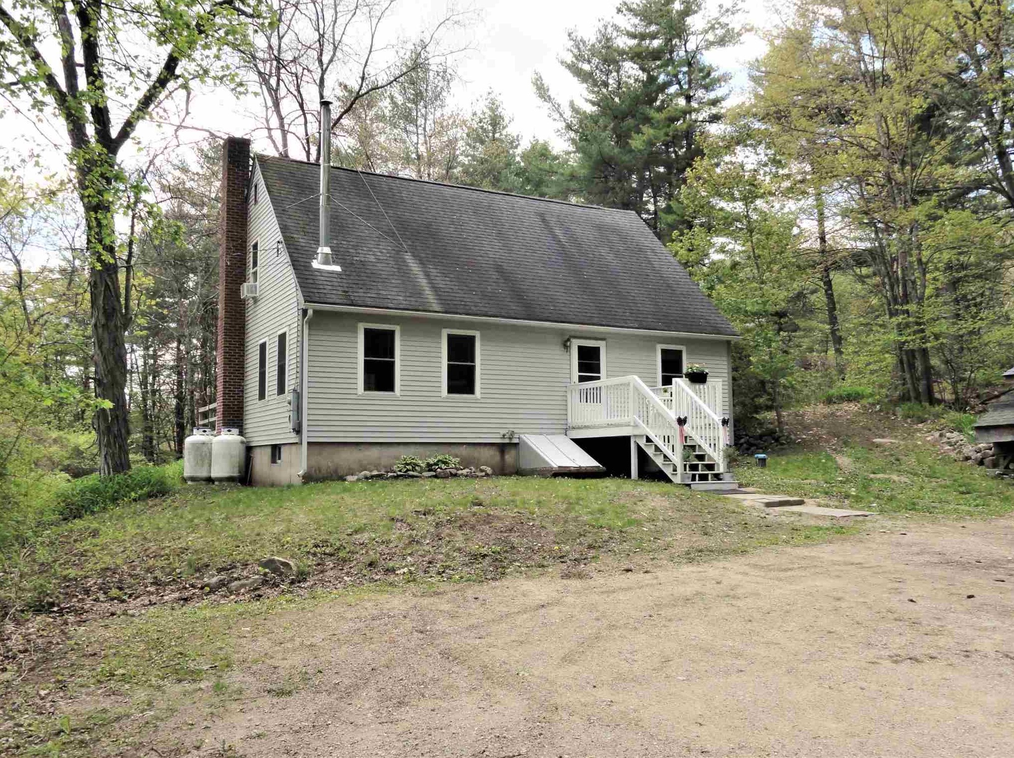 45 Perham Corner Rd, Lyndeborough, NH 03082-6520