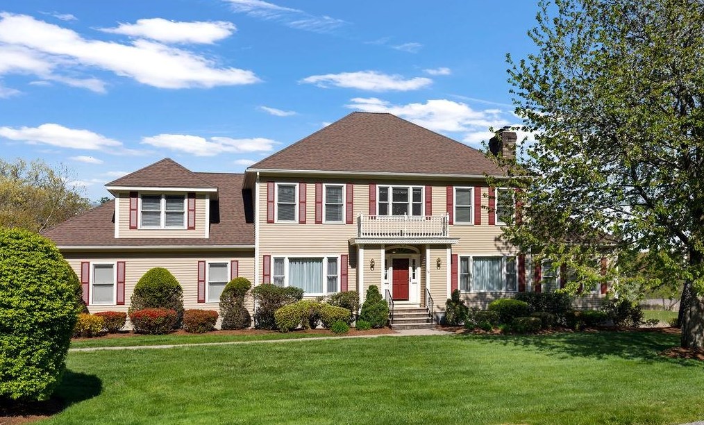 18 Copper Beech, Salem, NH 03079