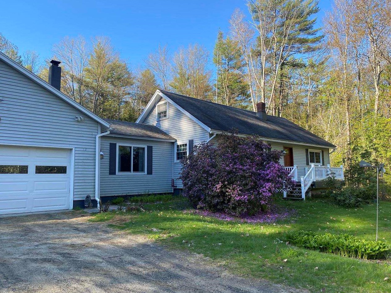 12 Jackson Hill Rd, Chesterfield, NH 03443 exterior