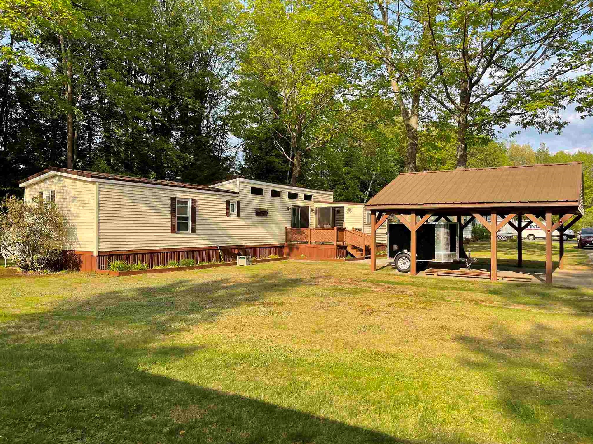 320 Old Lake Shore Rd #23, Laconia, NH 03249