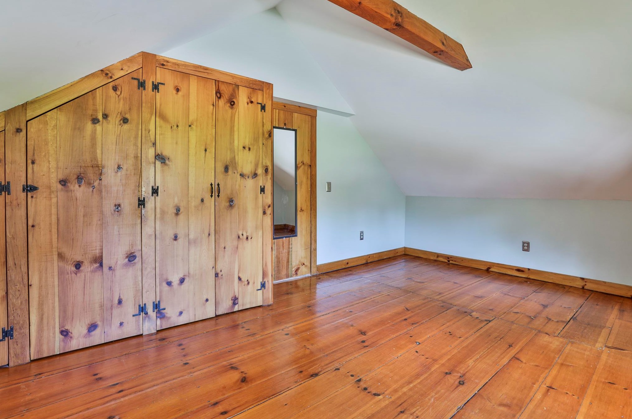 7 Fuller Ml Rd, Merrimack NH 03054-4267 exterior