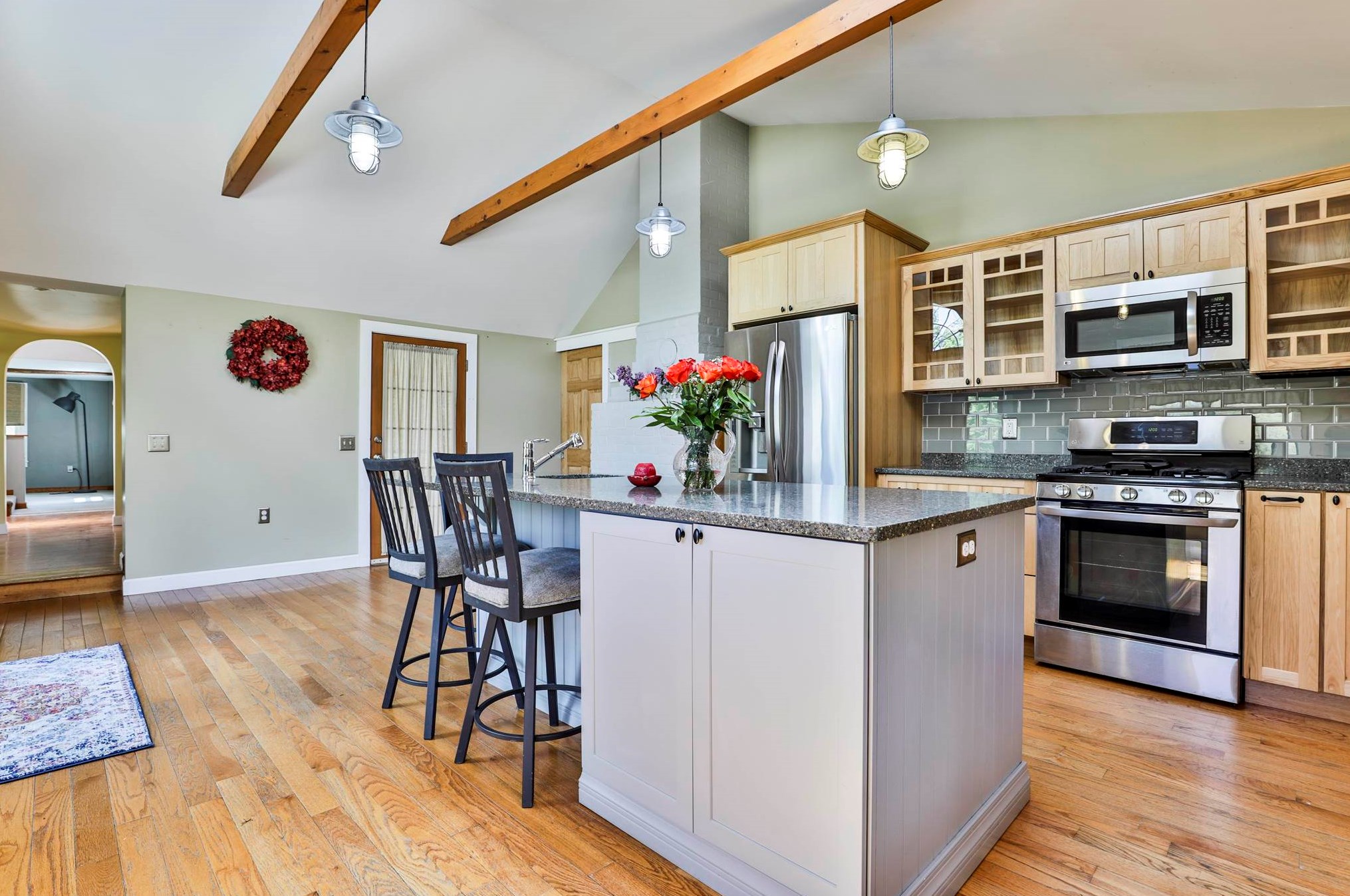 7 Fuller Ml Rd, Merrimack NH 03054-4267 exterior