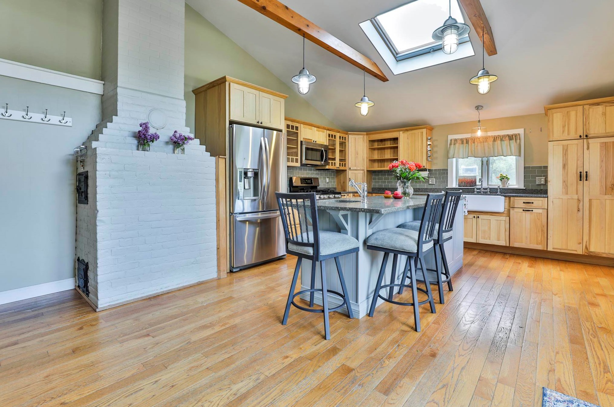 7 Fuller Ml Rd, Merrimack NH 03054-4267 exterior