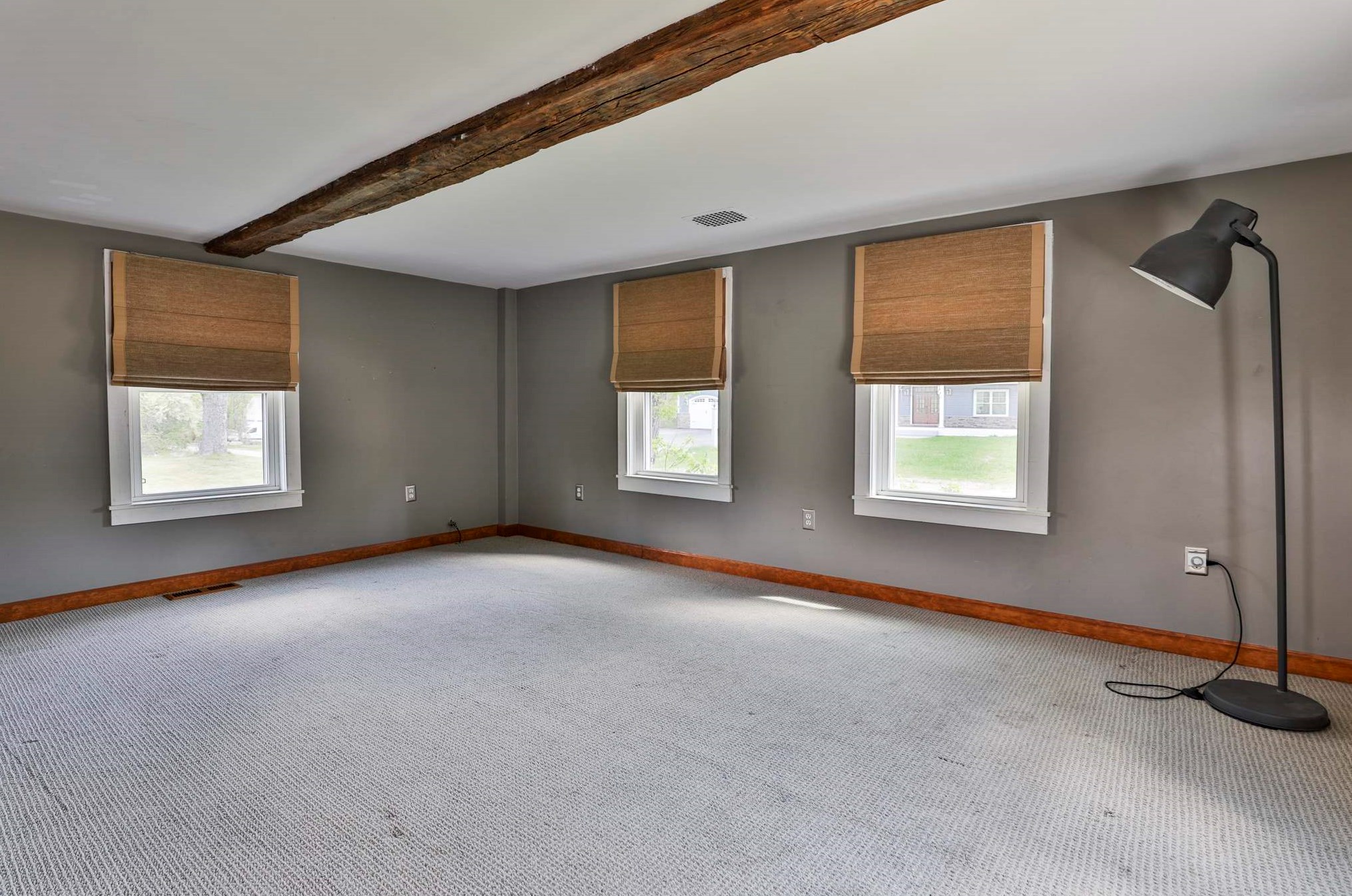 7 Fuller Ml Rd, Merrimack NH 03054-4267 exterior