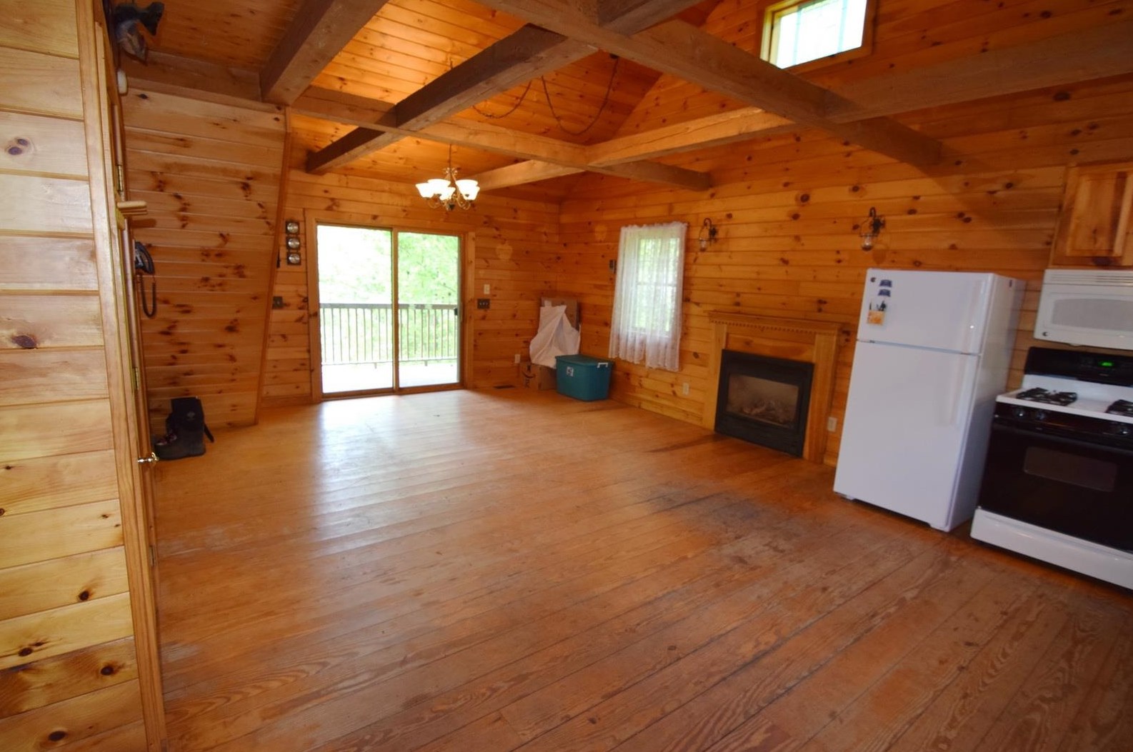 145 Studio Rd, Warren, NH 03279